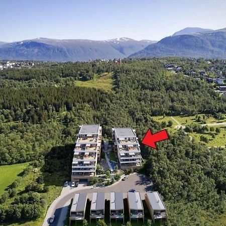 Ny Leilighet I Nytt Bygg I Naturskjonne Omgivelser! Tromso Exterior photo